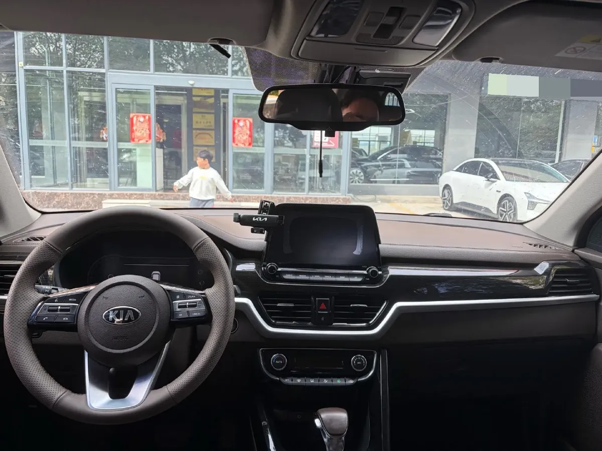 2018 Kia Sportage R 2.0L 160HP L4 6AT,autocango,china used car exporter,china ev exporter,chinese used car exporter,chinese used ev exporter