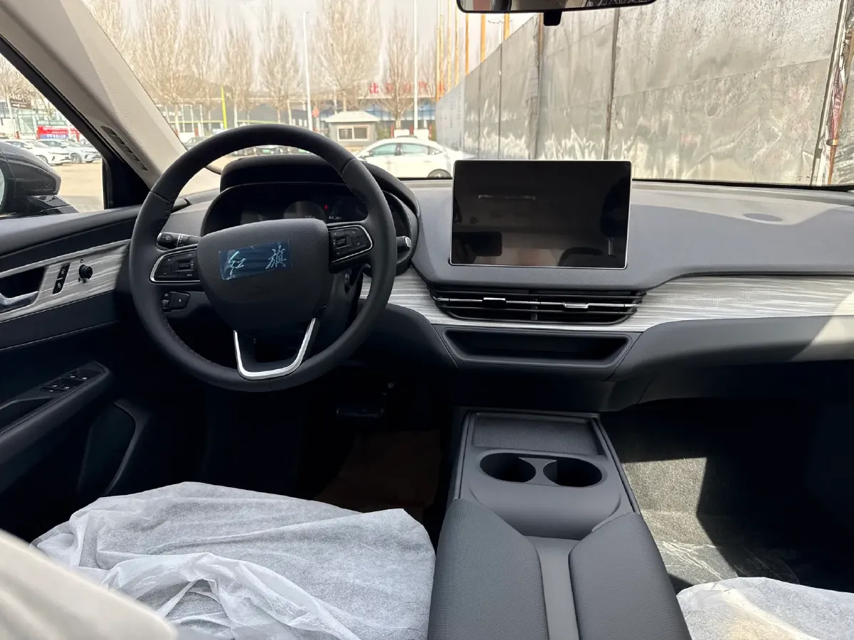 2025 HongQi E-QM5 BEV,autocango,china used car exporter,china ev exporter,chinese used car exporter,chinese used ev exporter