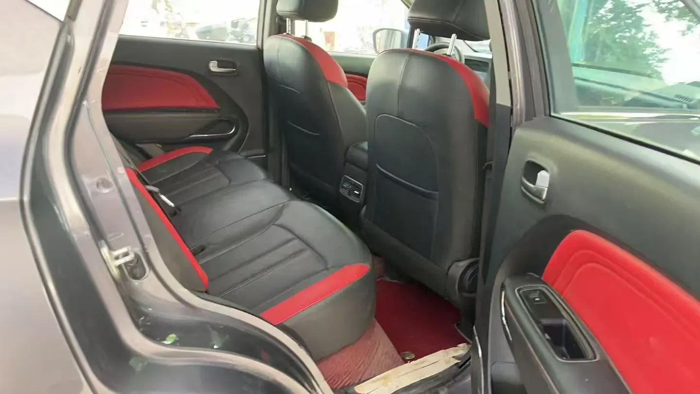 2021 GAC Trumpchi GS3 1.5T 169HP L4 6AT,autocango,china used car exporter,china ev exporter,chinese used car exporter,chinese used ev exporter