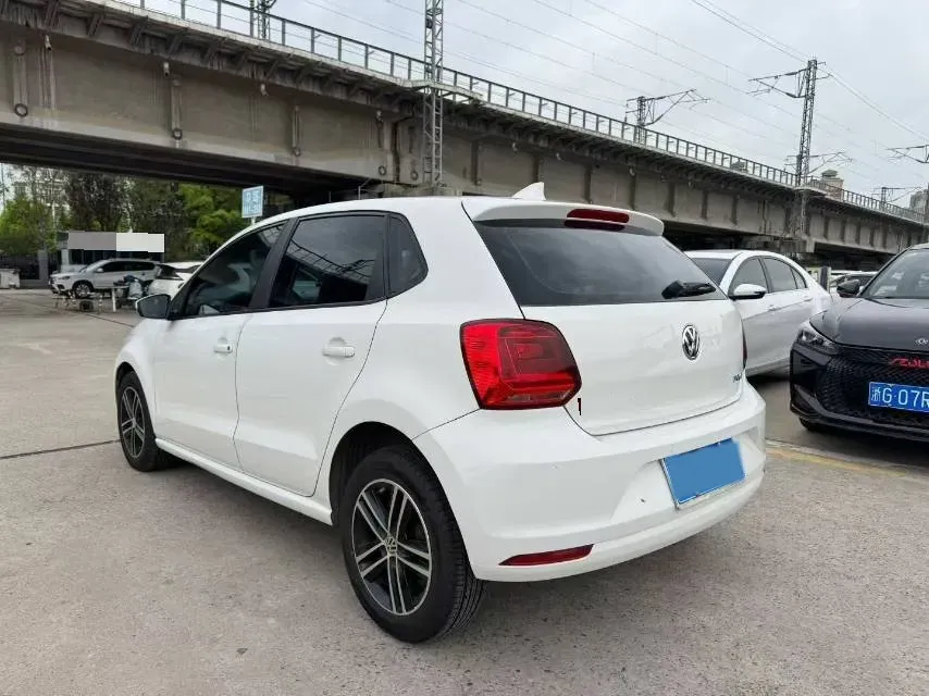 2016 Volkswagen Polo 1.6L 110HP L4 6AT,autocango,china used car exporter,china ev exporter,chinese used car exporter,chinese used ev exporter