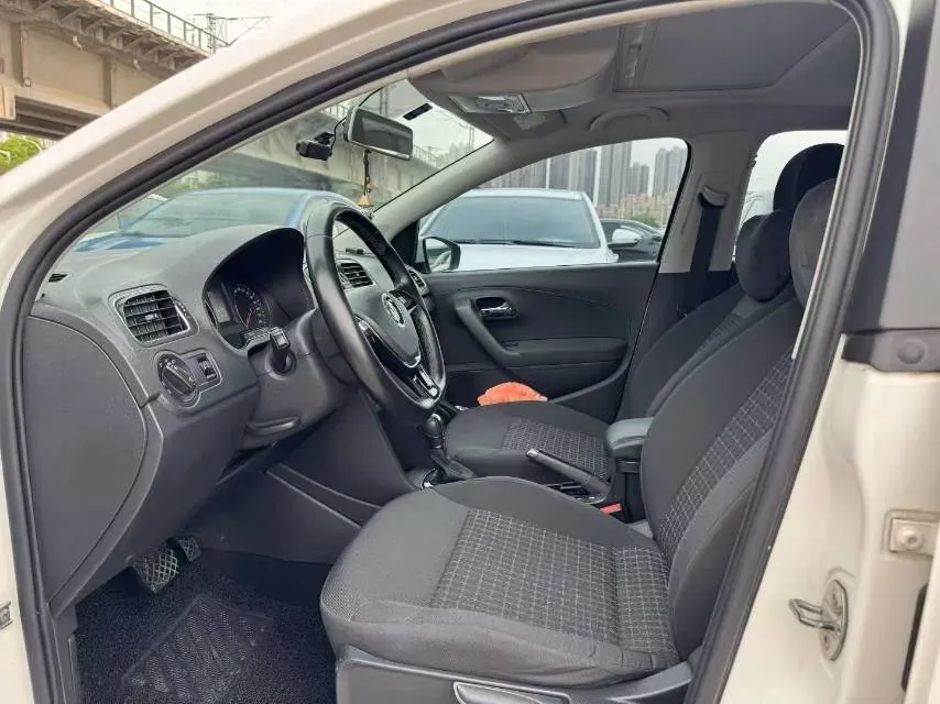2016 Volkswagen Polo 1.6L 110HP L4 6AT,autocango,china used car exporter,china ev exporter,chinese used car exporter,chinese used ev exporter
