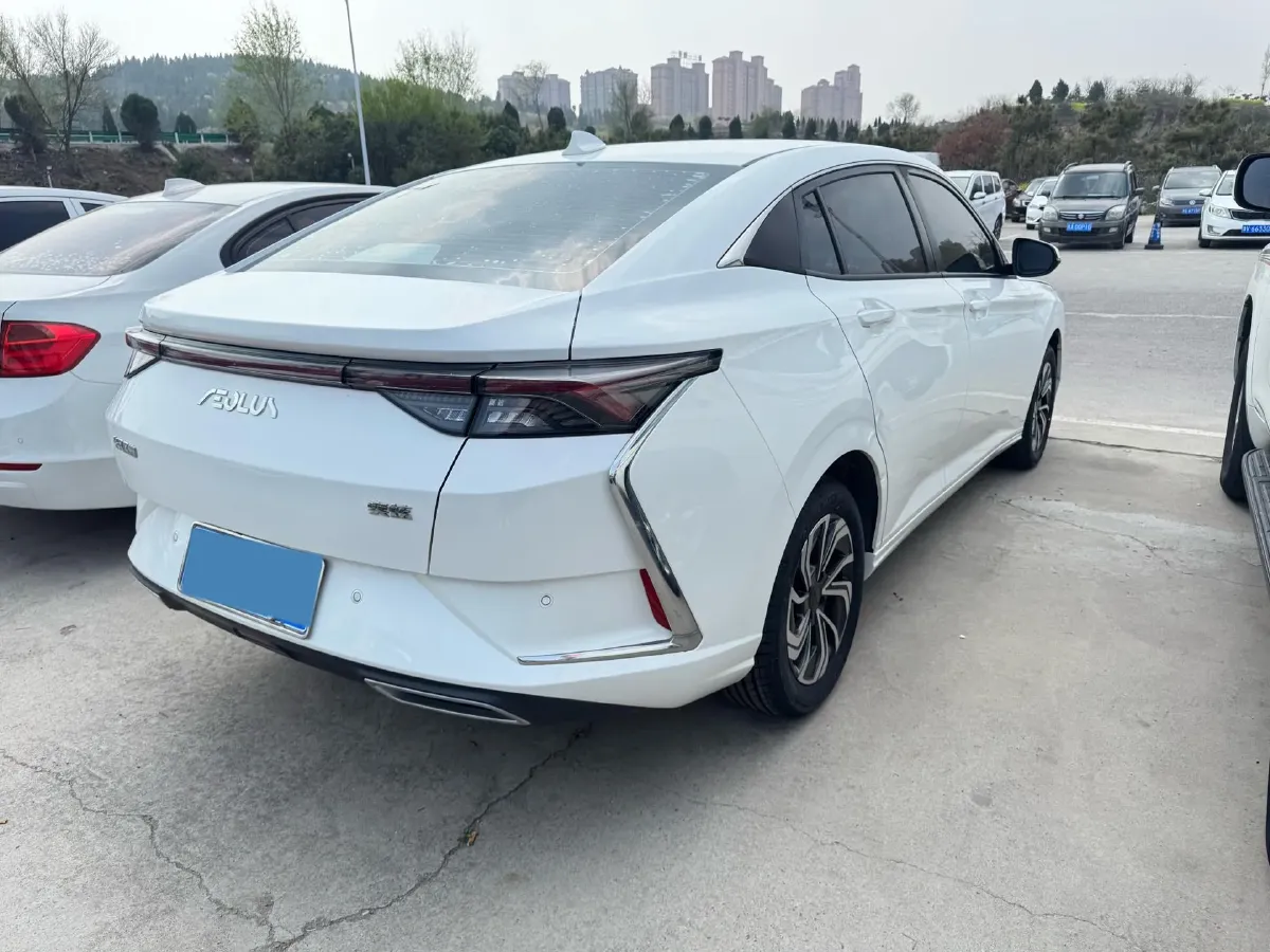 2021 DongFeng Aeolus YiXuan 1.5T 150HP L4 6DCT,autocango,china used car exporter,china ev exporter,chinese used car exporter,chinese used ev exporter
