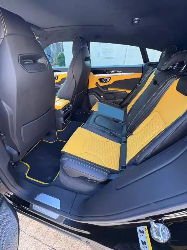 2021 Lamborghini Urus 4.0T 641HP V8 8AT,autocango,china used car exporter,china ev exporter,chinese used car exporter,chinese used ev exporter