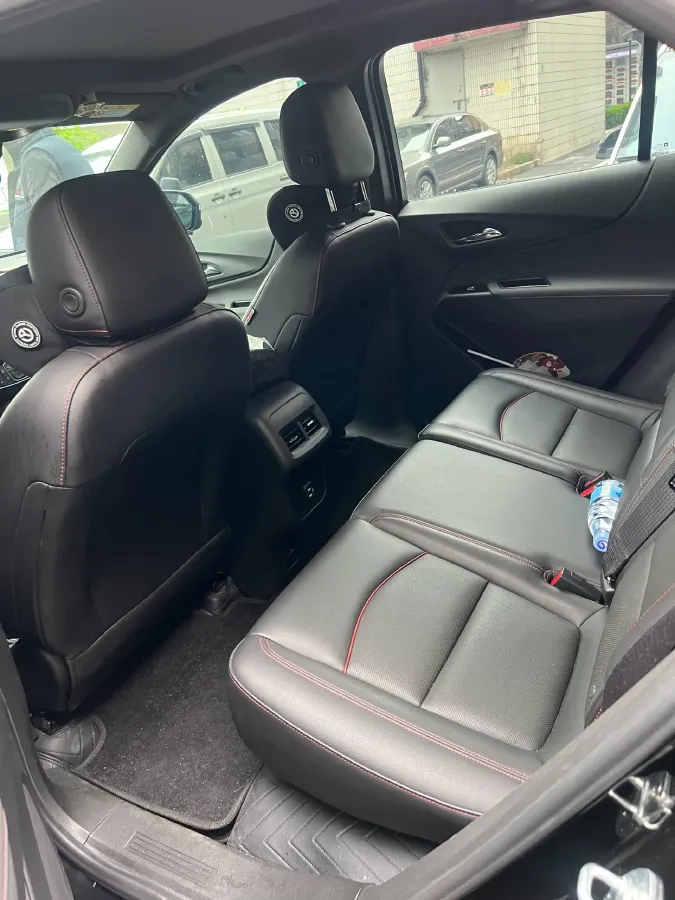 2021 Chevrolet Equinox 2.0T 237HP L4 9AT,autocango,china used car exporter,china ev exporter,chinese used car exporter,chinese used ev exporter