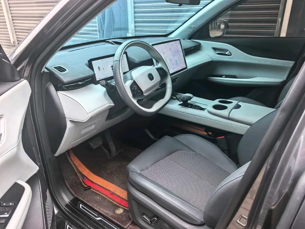 2025 ChangAn UNI-Z 1.5T 188HP L4 7DCT,autocango,china used car exporter,china ev exporter,chinese used car exporter,chinese used ev exporter