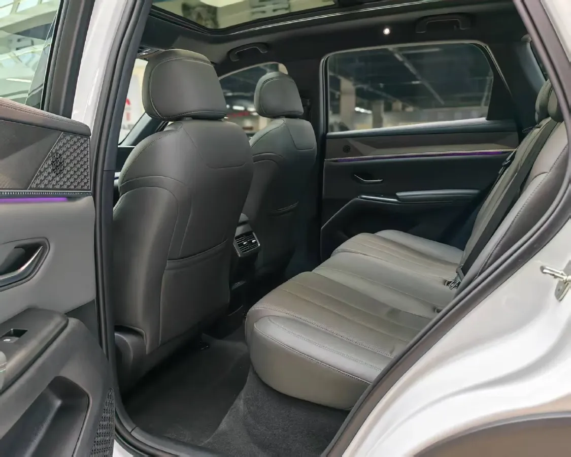 2025 BYD Song Pro 1.5L 101HP L4 E-CVT PHEV 18.3KWH,autocango,china used car exporter,china ev exporter,chinese used car exporter,chinese used ev exporter