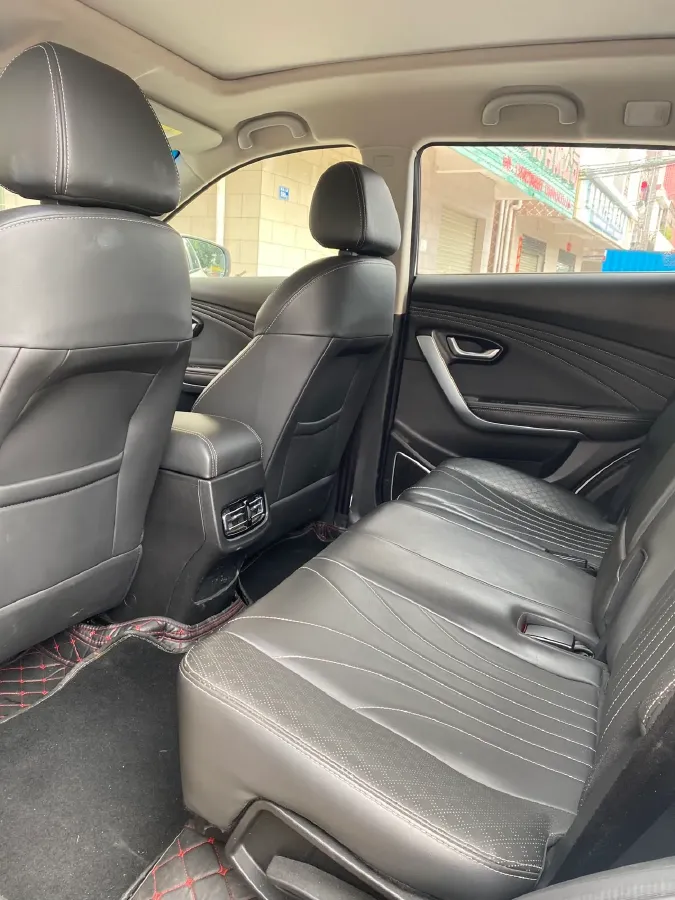 2018 Jetour X70 1.5T 147HP L4 5MT,autocango,china used car exporter,china ev exporter,chinese used car exporter,chinese used ev exporter