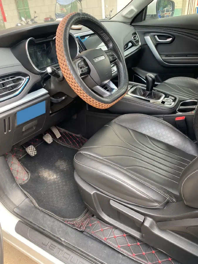 2018 Jetour X70 1.5T 147HP L4 5MT,autocango,china used car exporter,china ev exporter,chinese used car exporter,chinese used ev exporter