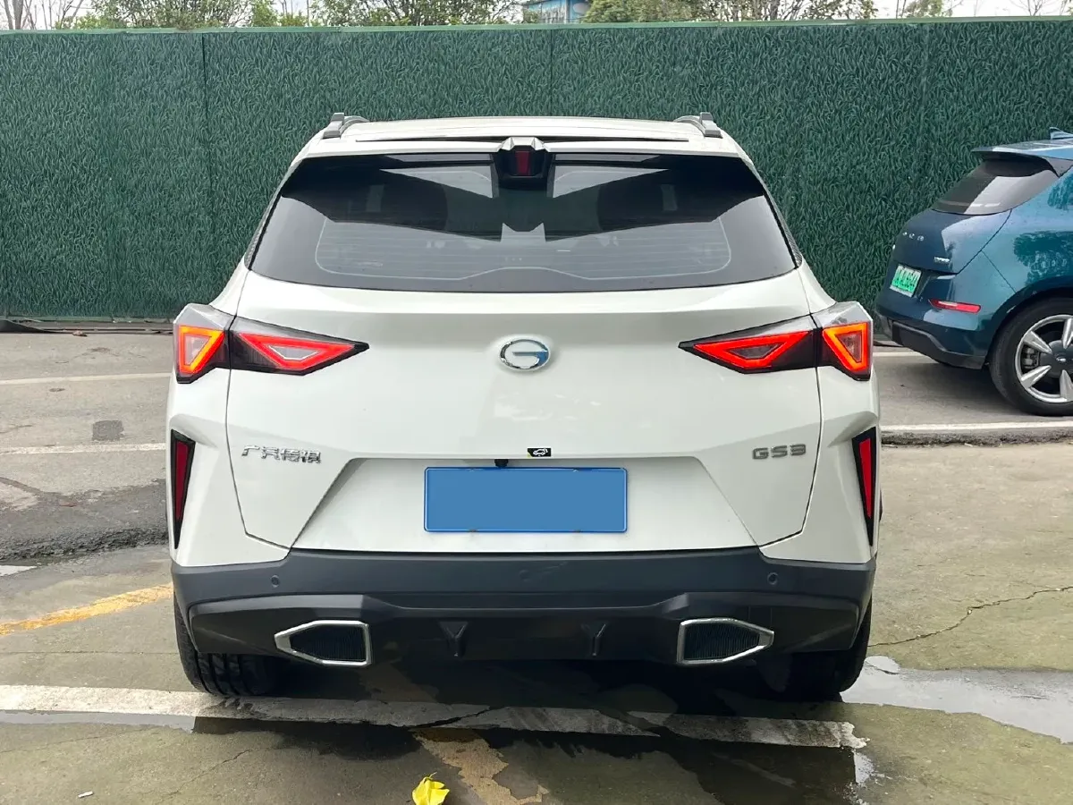 2023 GAC Trumpchi GS3 1.5T 177HP L4 7DCT,autocango,china used car exporter,china ev exporter,chinese used car exporter,chinese used ev exporter