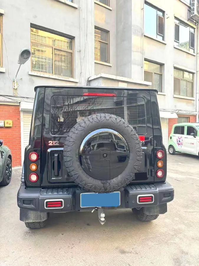 2025 212 212 T01 2.0T 252HP L4 8AT,autocango,china used car exporter,china ev exporter,chinese used car exporter,chinese used ev exporter