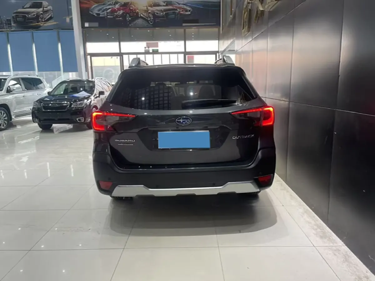 2021 Subaru Outback 2.5L 169HP H4 CVT,autocango,china used car exporter,china ev exporter,chinese used car exporter,chinese used ev exporter
