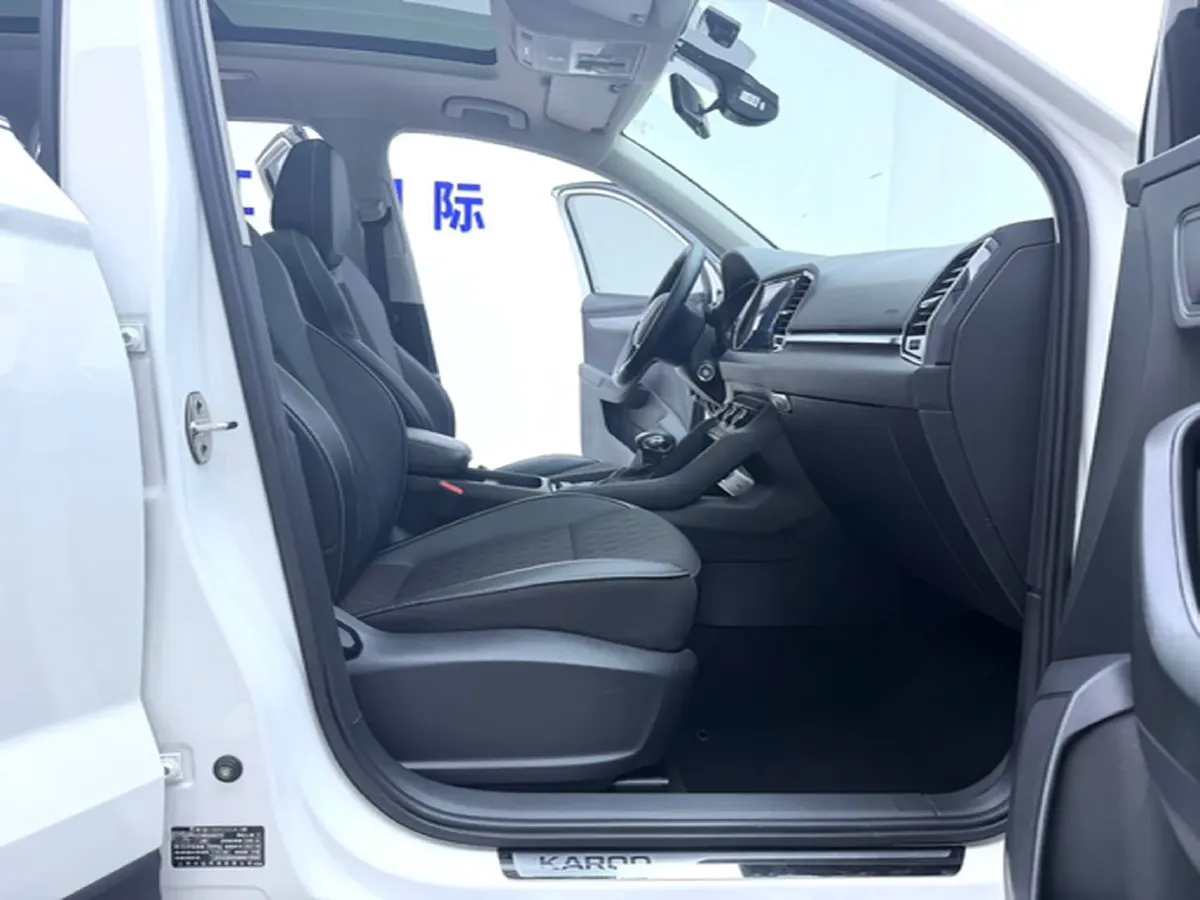 2021 Skoda Karoq 1.4T 150HP L4 7DCT,autocango,china used car exporter,china ev exporter,chinese used car exporter,chinese used ev exporter