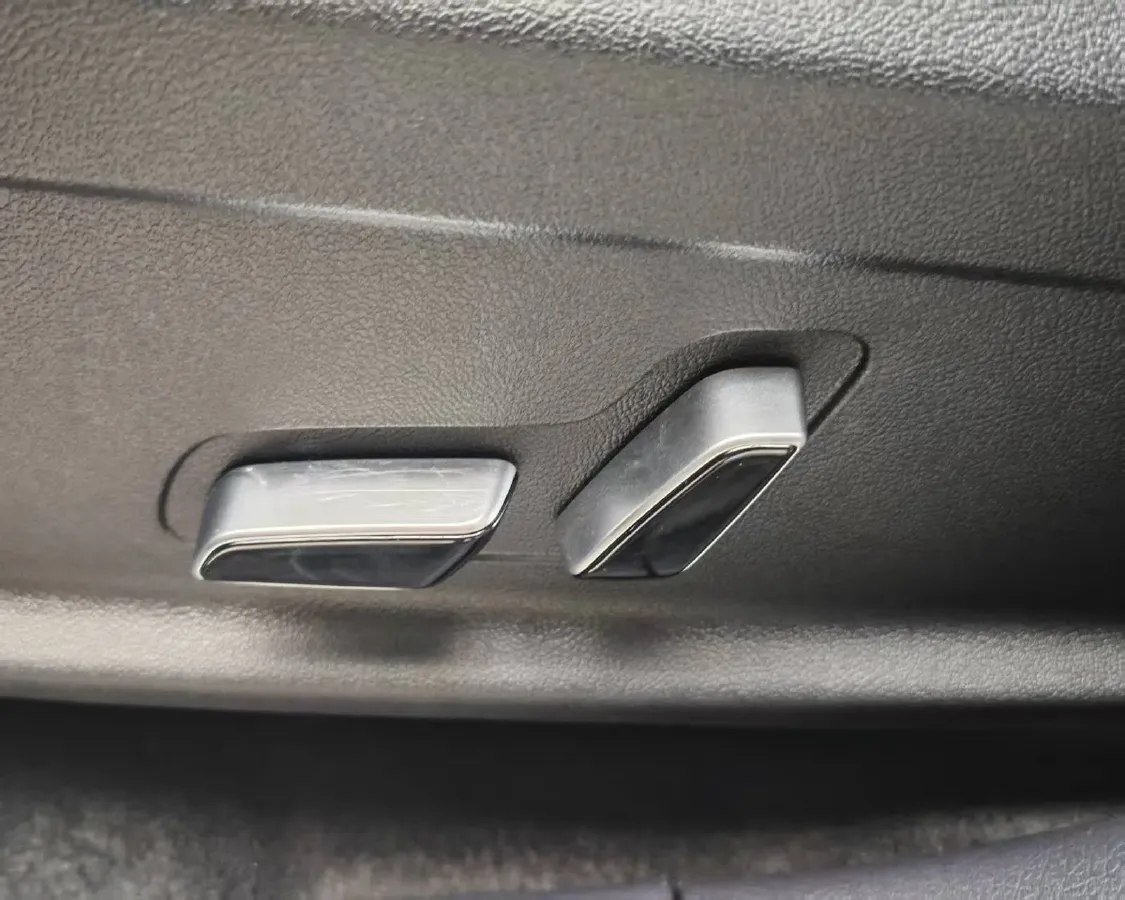 2024 BYD Song Pro 1.5L 110HP L4 E-CVT PHEV 12.9KWH,autocango,china used car exporter,china ev exporter,chinese used car exporter,chinese used ev exporter