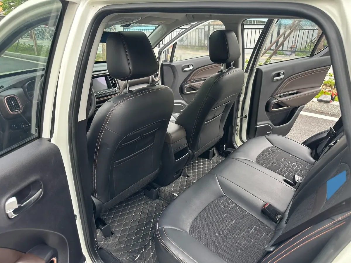 2017 GAC Trumpchi GS3 1.5L 114HP L4 6AT,autocango,china used car exporter,china ev exporter,chinese used car exporter,chinese used ev exporter