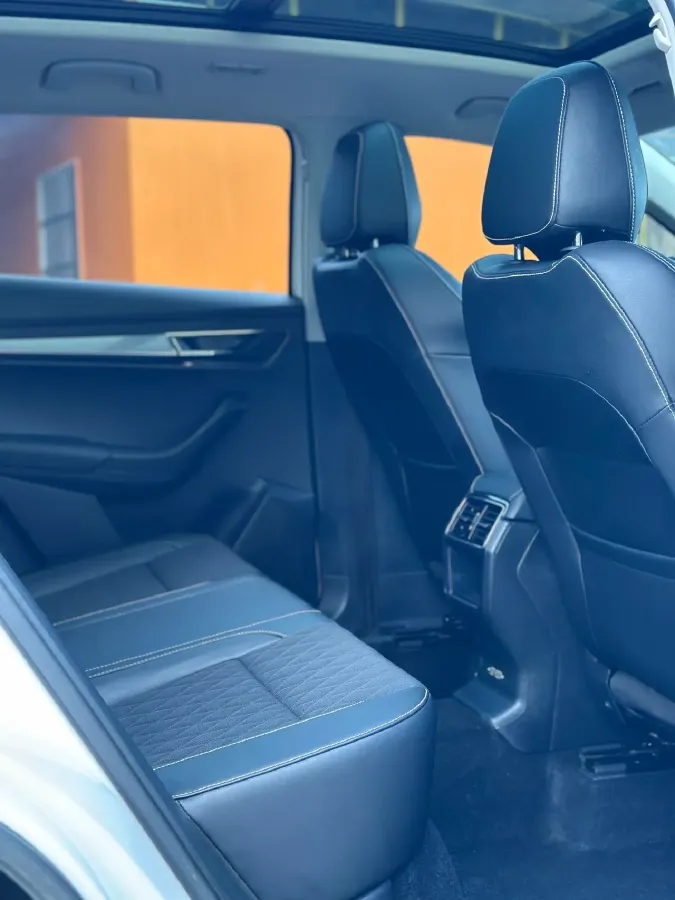 2019 Chevrolet Malibu XL 1.3T 165HP L3 CVT,autocango,china used car exporter,china ev exporter,chinese used car exporter,chinese used ev exporter