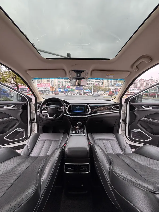 2019 Jetour X90 1.5T 147HP L4 8AT,autocango,china used car exporter,china ev exporter,chinese used car exporter,chinese used ev exporter