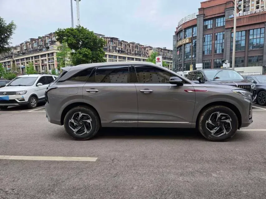 2024 HongQi HS3 1.5T 169HP L4 7DCT,autocango,china used car exporter,china ev exporter,chinese used car exporter,chinese used ev exporter