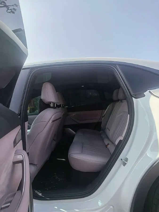 2024 ONVO L60 BEV 60KWH,autocango,china used car exporter,china ev exporter,chinese used car exporter,chinese used ev exporter