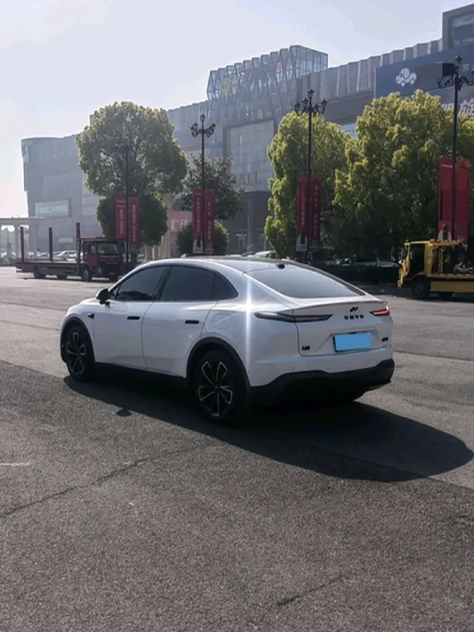 2024 ONVO L60 BEV 60KWH,autocango,china used car exporter,china ev exporter,chinese used car exporter,chinese used ev exporter