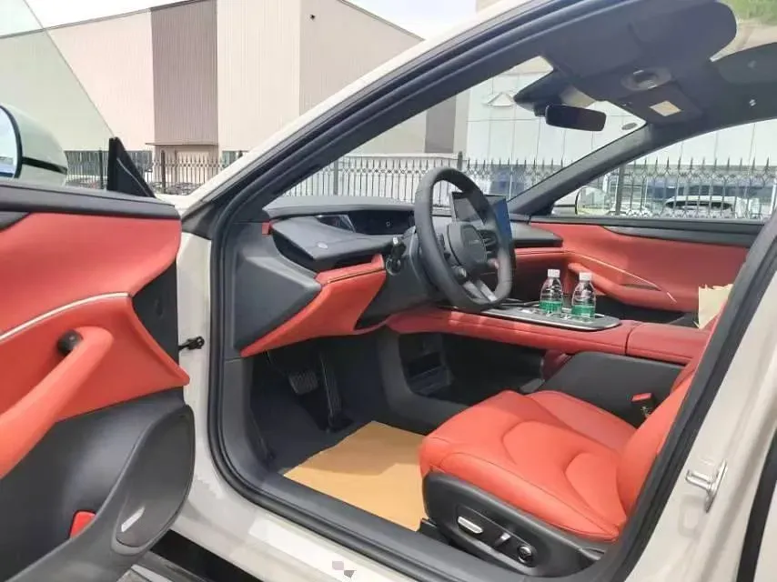 2024 MI SU7 BEV 73.6KWH,autocango,china used car exporter,china ev exporter,chinese used car exporter,chinese used ev exporter