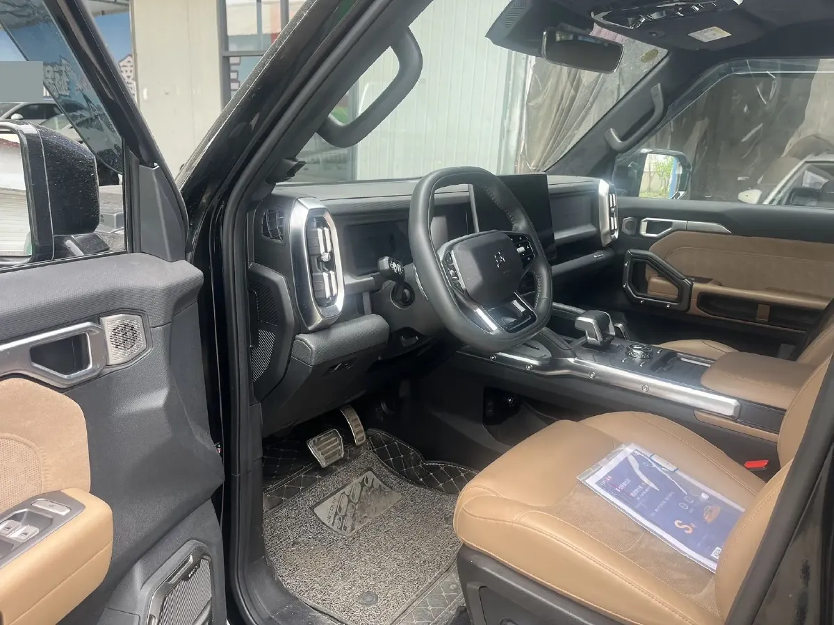 2023 Jetour Traveller 2.0T 254HP L4 7DCT,autocango,china used car exporter,china ev exporter,chinese used car exporter,chinese used ev exporter