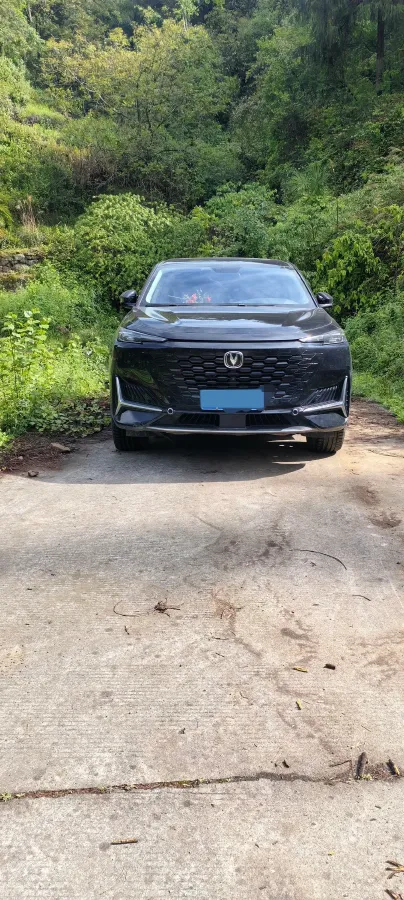 2021 ChangAn UNI-K 2.0T 233HP L4 8AT,autocango,china used car exporter,china ev exporter,chinese used car exporter,chinese used ev exporter