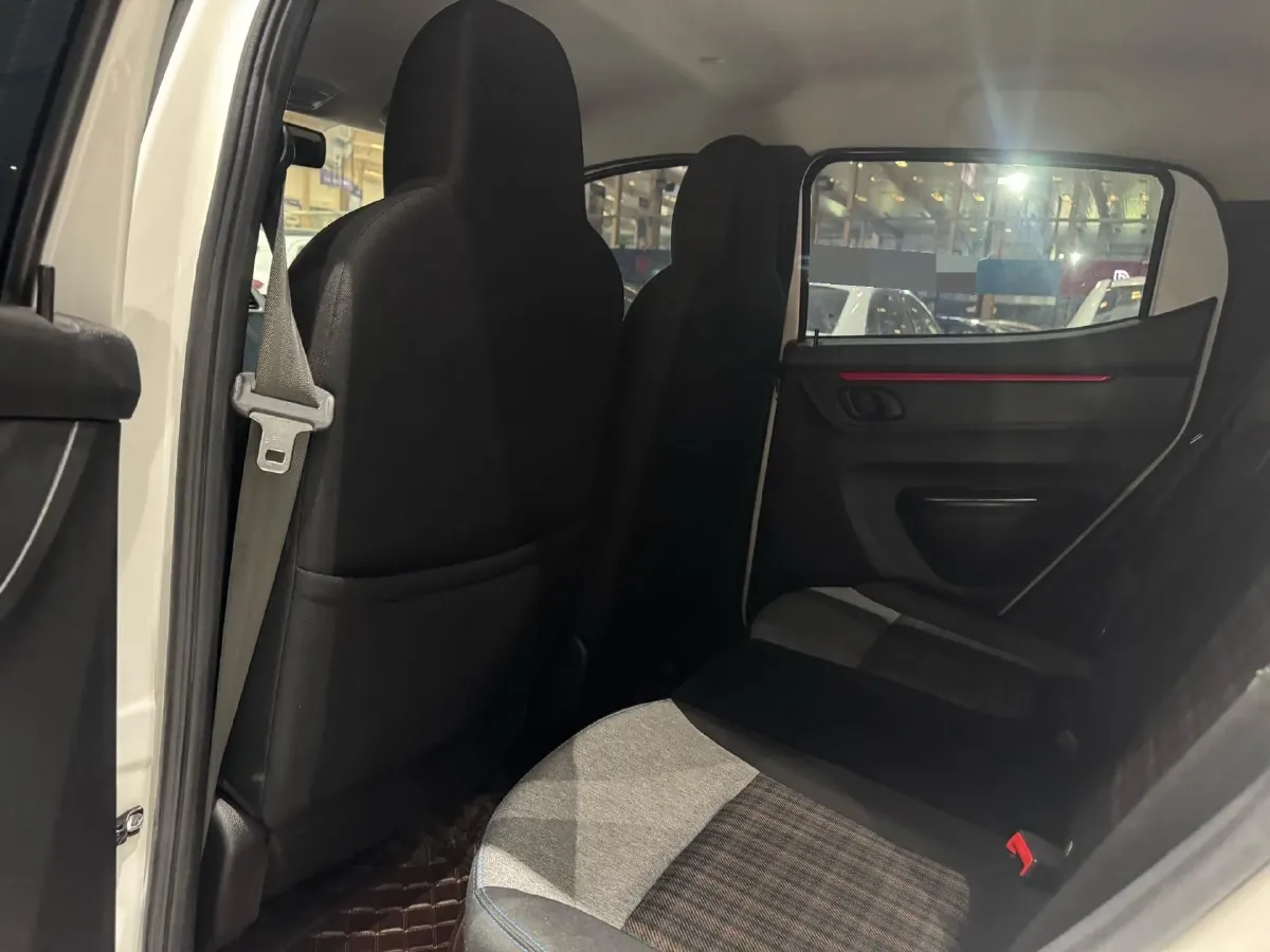 2022 DongFeng eπ BOX BEV 15.974KWH,autocango,china used car exporter,china ev exporter,chinese used car exporter,chinese used ev exporter