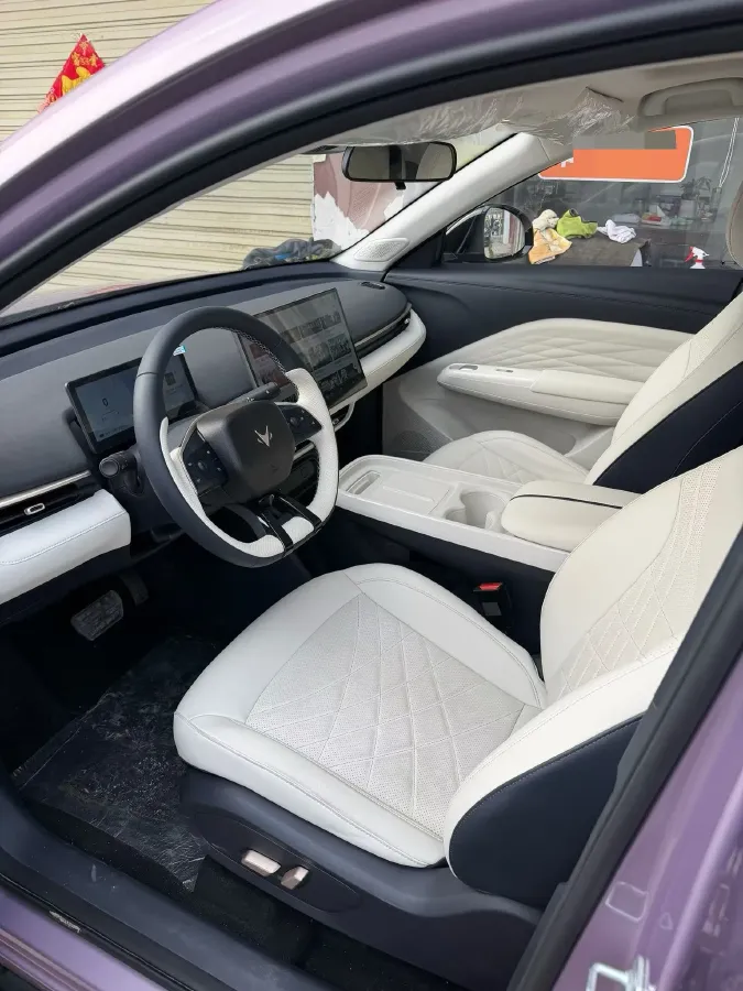 2025 ARCFOX T1 BEV,autocango,china used car exporter,china ev exporter,chinese used car exporter,chinese used ev exporter