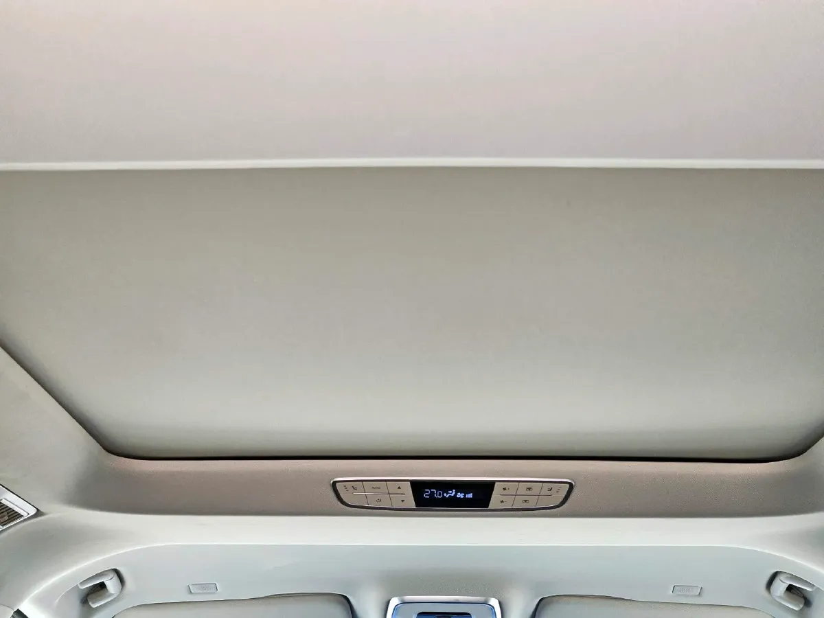 2024 HongQi HQ9 2.0T 163HP L4 1DHT PHEV 20.14KWH,autocango,china used car exporter,china ev exporter,chinese used car exporter,chinese used ev exporter