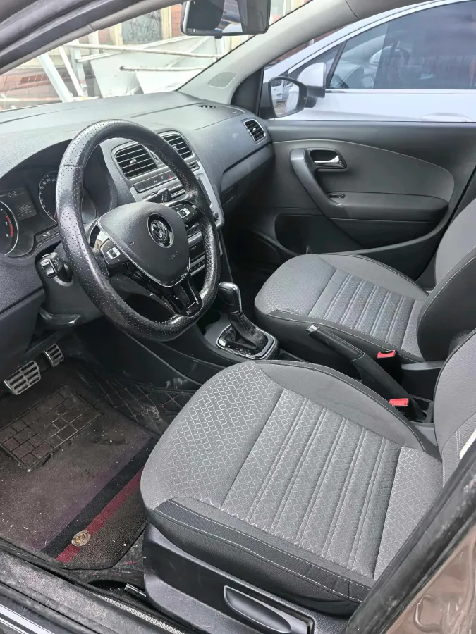 2016 Volkswagen Polo 1.6L 110HP L4 6AT,autocango,china used car exporter,china ev exporter,chinese used car exporter,chinese used ev exporter