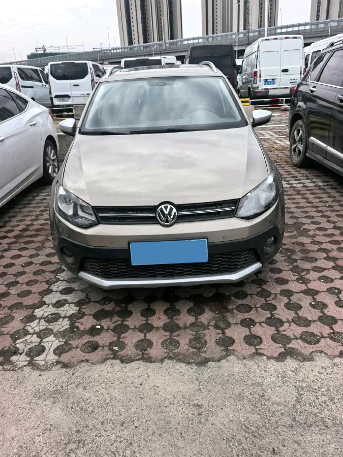2016 Volkswagen Polo 1.6L 110HP L4 6AT,autocango,china used car exporter,china ev exporter,chinese used car exporter,chinese used ev exporter