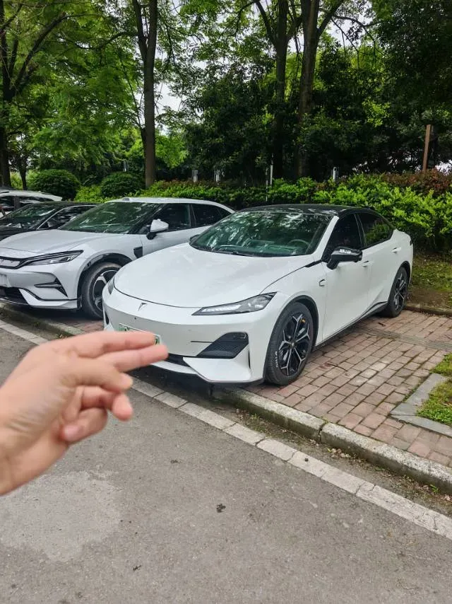 2023 Deepal SL03 1.5L 95HP L4 REEV 28.39KWH,autocango,china used car exporter,china ev exporter,chinese used car exporter,chinese used ev exporter