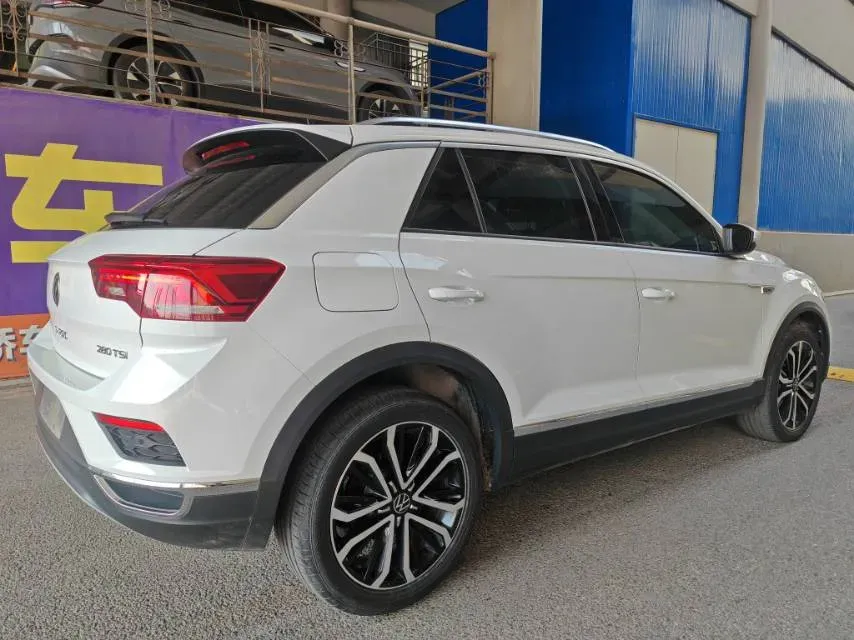 2022 Volkswagen T-Roc 1.4T 150HP L4 7DCT,autocango,china used car exporter,china ev exporter,chinese used car exporter,chinese used ev exporter