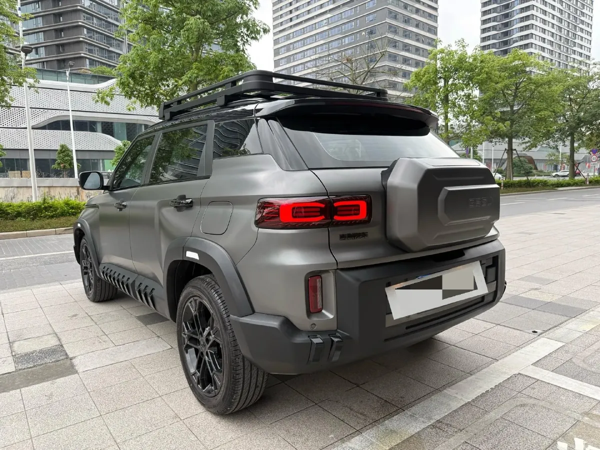 2025 Geely Cowboy 1.5T 181HP L4 7DCT,autocango,china used car exporter,china ev exporter,chinese used car exporter,chinese used ev exporter