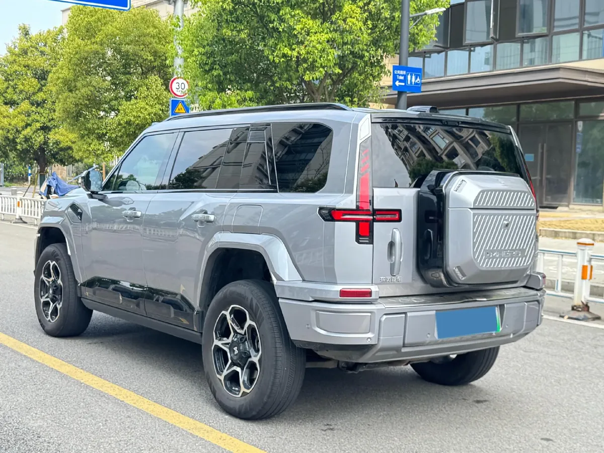 2025 BMW 3 Series 2.0T 245HP L4 8AT,autocango,china used car exporter,china ev exporter,chinese used car exporter,chinese used ev exporter