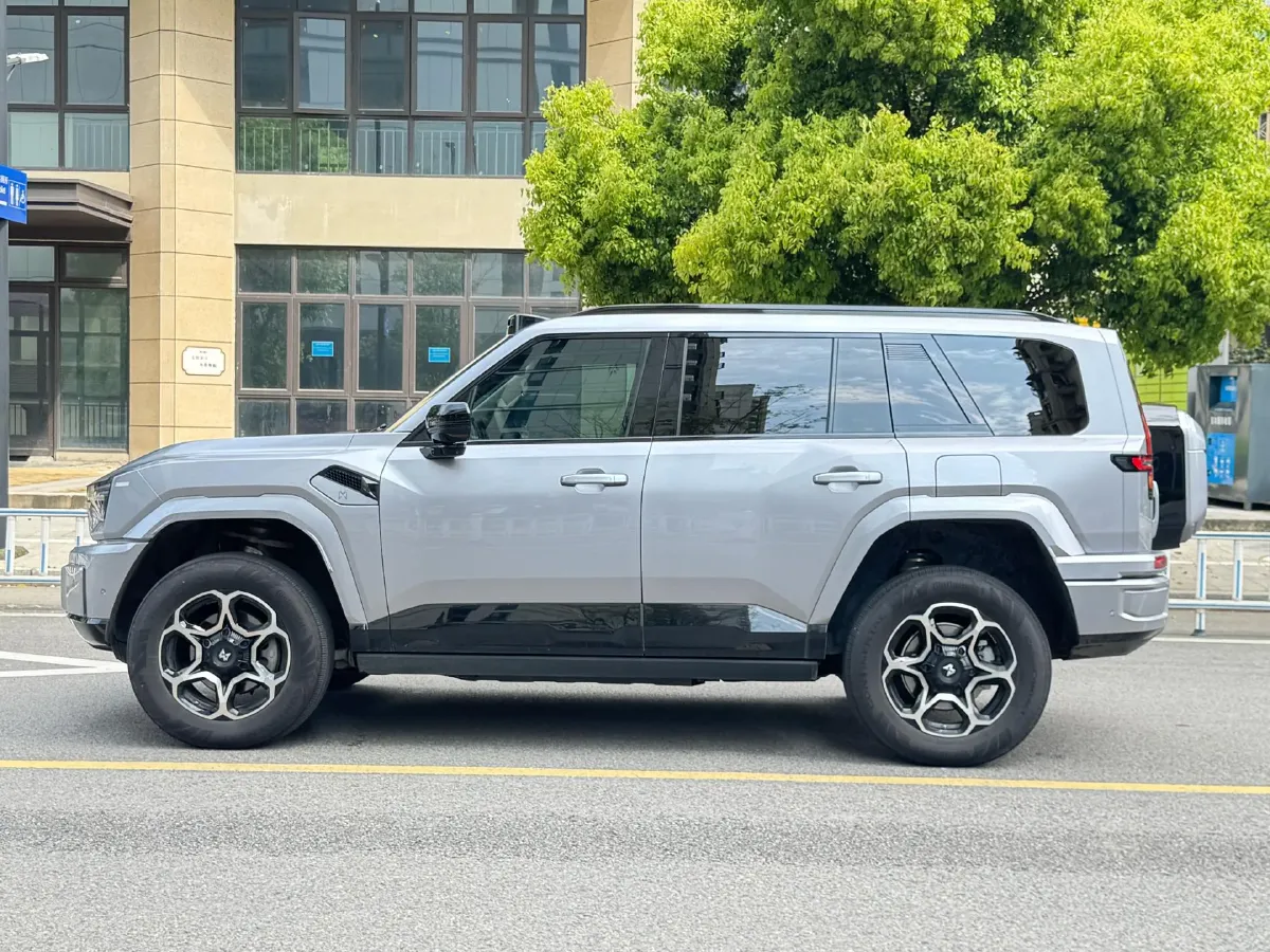 2025 BMW 3 Series 2.0T 245HP L4 8AT,autocango,china used car exporter,china ev exporter,chinese used car exporter,chinese used ev exporter