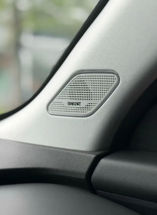 2024 ChangAn UNI-K 2.0T 233HP L4 8AT,autocango,china used car exporter,china ev exporter,chinese used car exporter,chinese used ev exporter