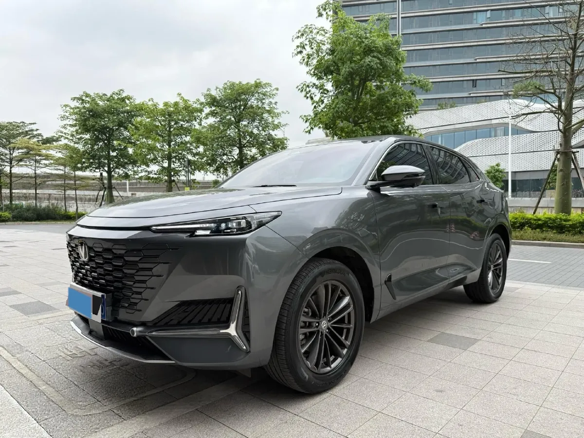 2024 ChangAn UNI-K 2.0T 233HP L4 8AT,autocango,china used car exporter,china ev exporter,chinese used car exporter,chinese used ev exporter