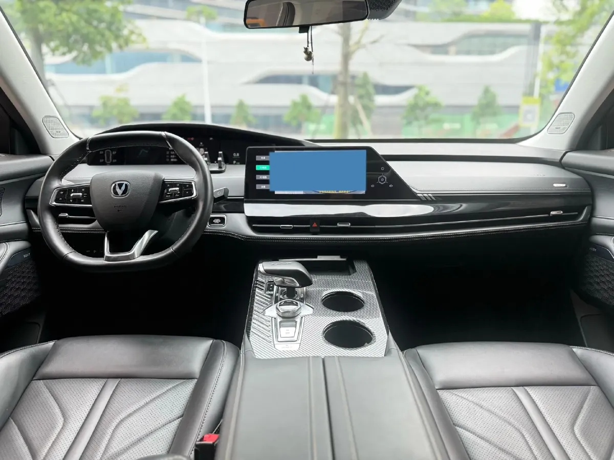 2024 ChangAn UNI-K 2.0T 233HP L4 8AT,autocango,china used car exporter,china ev exporter,chinese used car exporter,chinese used ev exporter