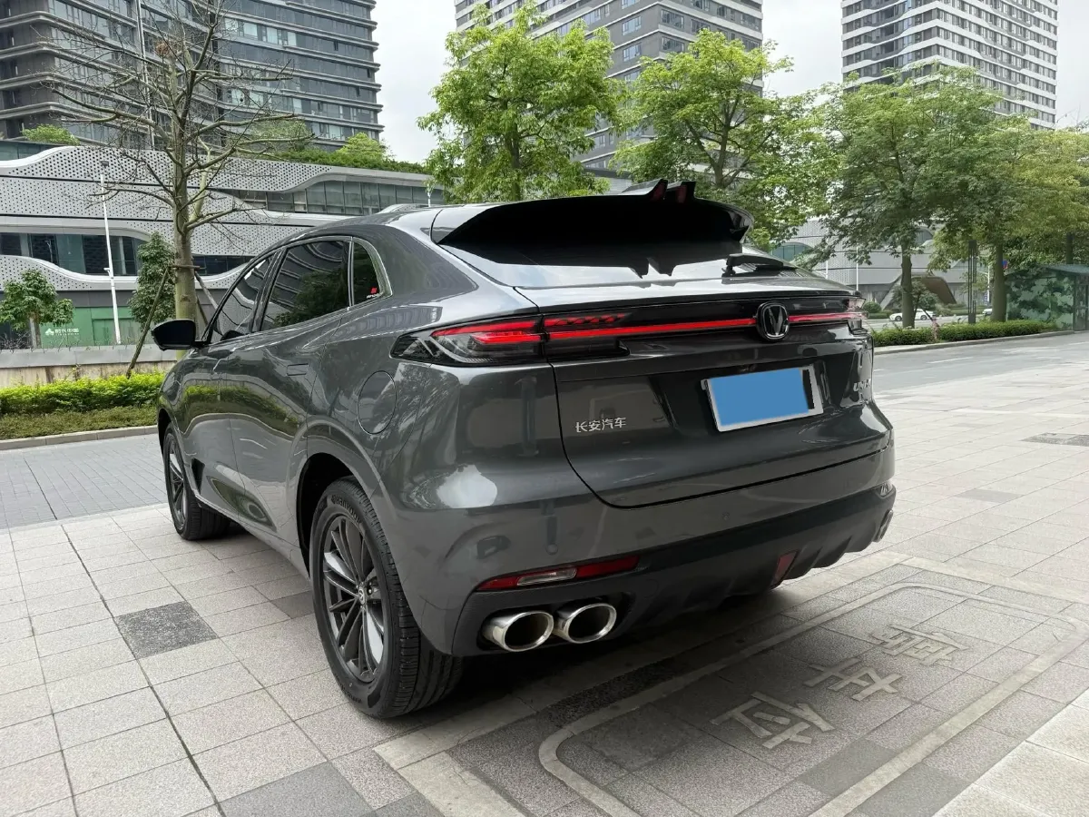 2024 ChangAn UNI-K 2.0T 233HP L4 8AT,autocango,china used car exporter,china ev exporter,chinese used car exporter,chinese used ev exporter