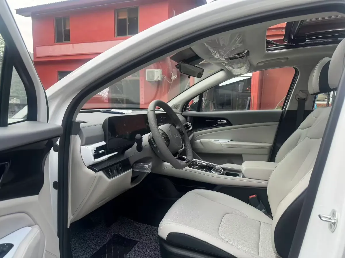 2023 GAC Trumpchi GS3 1.5T 177HP L4 7DCT,autocango,china used car exporter,china ev exporter,chinese used car exporter,chinese used ev exporter