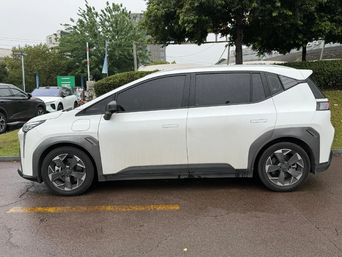 2022 Geely Okavango 1.8T 184HP L4 7DCT,autocango,china used car exporter,china ev exporter,chinese used car exporter,chinese used ev exporter