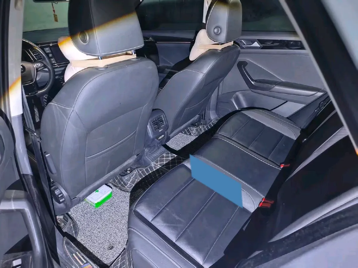 2020 Volkswagen T-Roc 1.4T 150HP L4 7DCT,autocango,china used car exporter,china ev exporter,chinese used car exporter,chinese used ev exporter