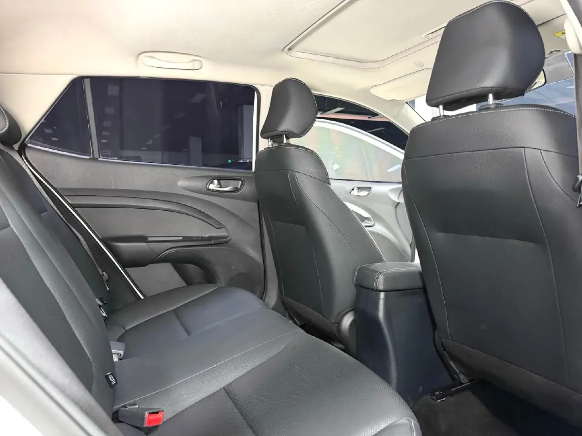 2021 Kia KX1 1.4L 100HP L4 CVT,autocango,china used car exporter,china ev exporter,chinese used car exporter,chinese used ev exporter