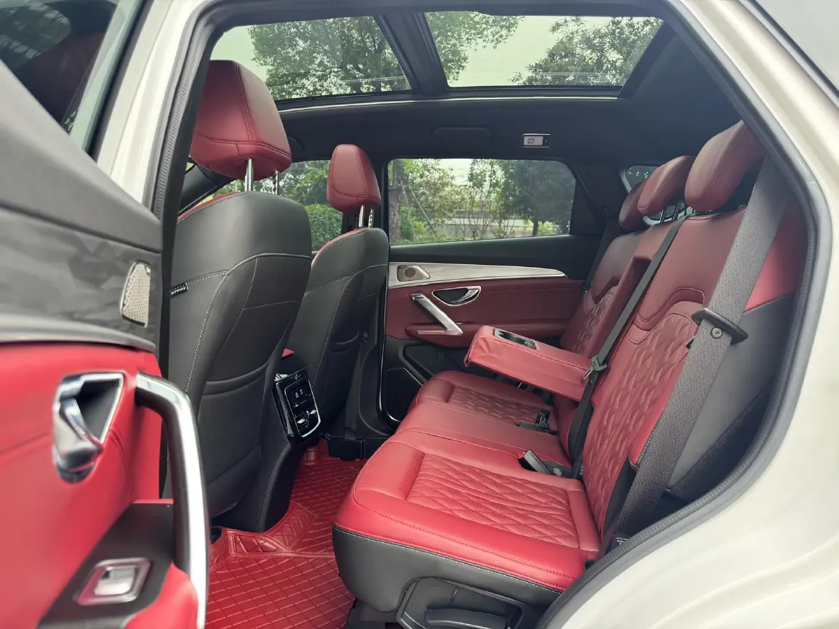 2023 Jetour X70 Plus 1.6T 197HP L4 7DCT,autocango,china used car exporter,china ev exporter,chinese used car exporter,chinese used ev exporter