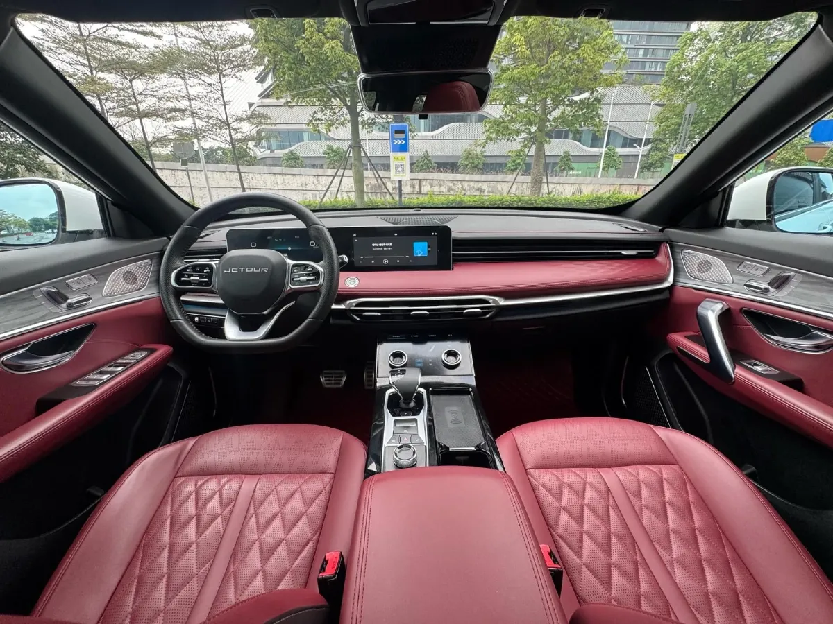 2023 Jetour X70 Plus 1.6T 197HP L4 7DCT,autocango,china used car exporter,china ev exporter,chinese used car exporter,chinese used ev exporter