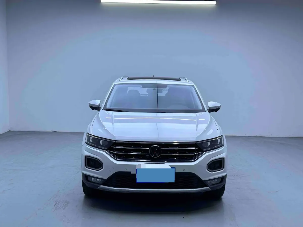 2021 Volkswagen T-Roc 1.4T 150HP L4 7DCT,autocango,china used car exporter,china ev exporter,chinese used car exporter,chinese used ev exporter