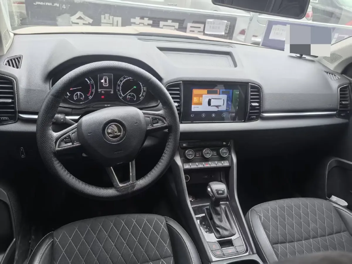 2019 Skoda Karoq 1.4T 150HP L4 7DCT,autocango,china used car exporter,china ev exporter,chinese used car exporter,chinese used ev exporter