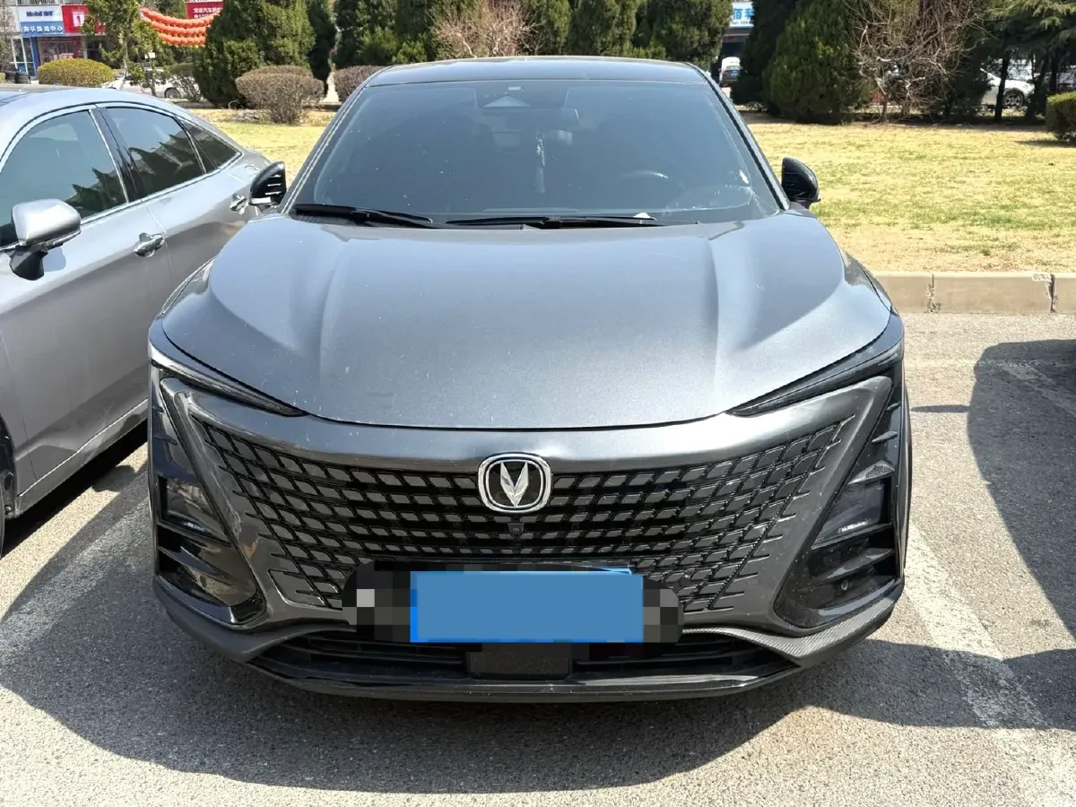 2022 ChangAn UNI-T 2.0T 233HP L4 8AT,autocango,china used car exporter,china ev exporter,chinese used car exporter,chinese used ev exporter