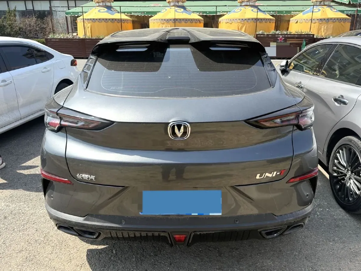 2022 ChangAn UNI-T 2.0T 233HP L4 8AT,autocango,china used car exporter,china ev exporter,chinese used car exporter,chinese used ev exporter